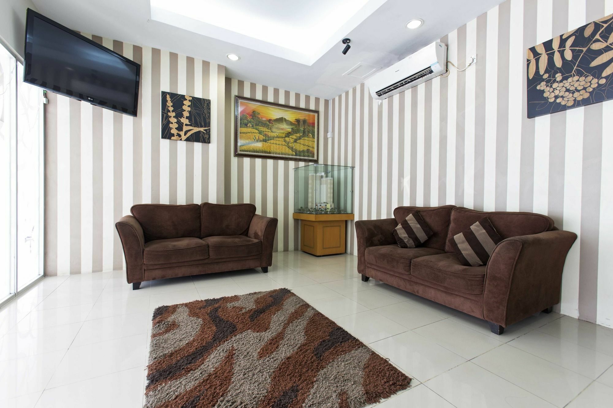 Reddoorz Apartment @ Pegangsaan Kelapa Gading Jakarta Exterior photo
